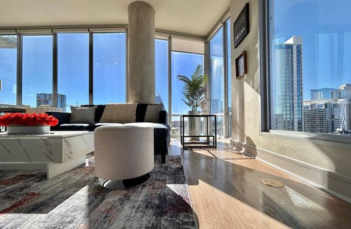 Civic District Apartment | Heart of Austin 2BR: Pool, Gym, & Amazing Views!