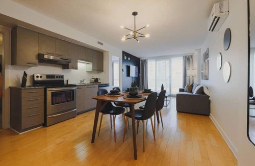 Ahuntsic Apartment | Acadie District 1-Bedroom Condo