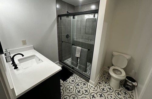 Paradis House | The Paradise Of Rest Suite A