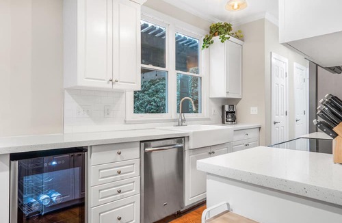 Old Irving Park House | North Carolina house