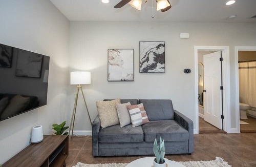 Waynesville Apartment | Cozy Cottage Near Ft. Leonard Wood!