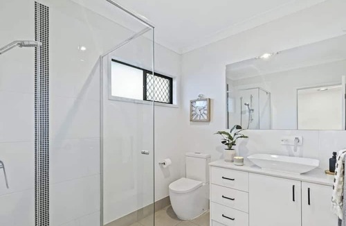 Pallara House | Ensure Room x Private Bathroom