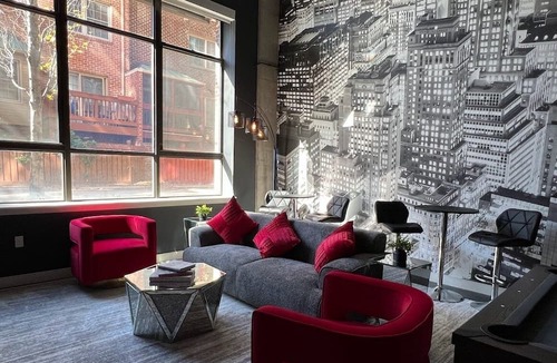Ballston Apartment | Modern City Lights 6 Bds