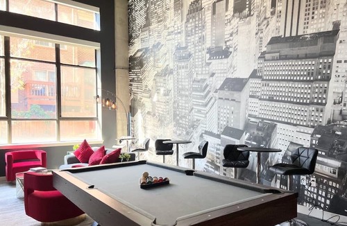 Ballston Apartment | Modern City Lights 6 Bds