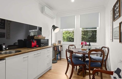 Berrima House | The Moors Cottage, Berrima