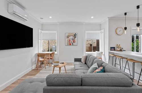 Redan House | Vintage Charm meets Modern Comfort