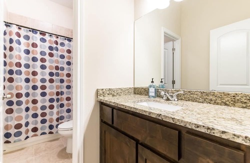 Cedar Crest House | Private Home with Pool - 10 Min. to Downtown!