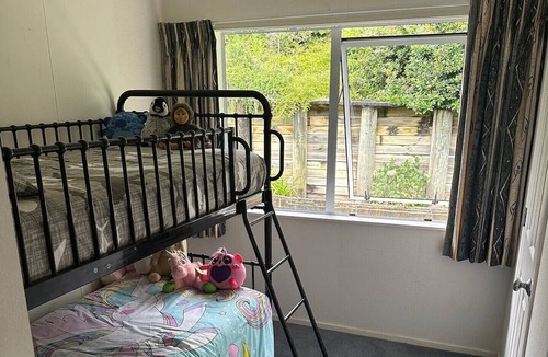 Whakatiwai House | SLICE OF HEAVEN