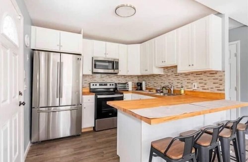 Pocono Summit Ski Chalet | The Cozy Chalet Summa