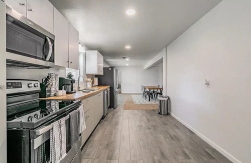 Haltom City House | Prime Location, Minutes from down town Ft Worth!