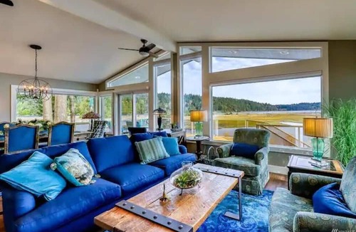 Port Hadlock House | Oasis By The Sea