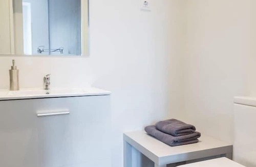 Palos de la Frontera Apartment | Madrid centro, Atocha, Sol 10min***