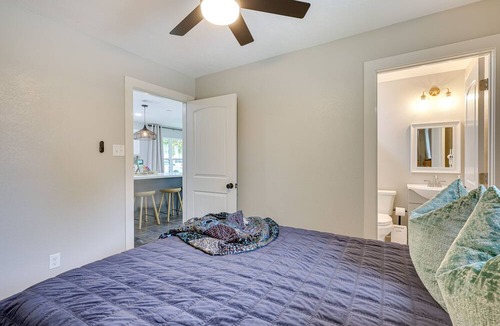 Richards - K F O Cottage | College Station Vacation Rental Near Texas A & M