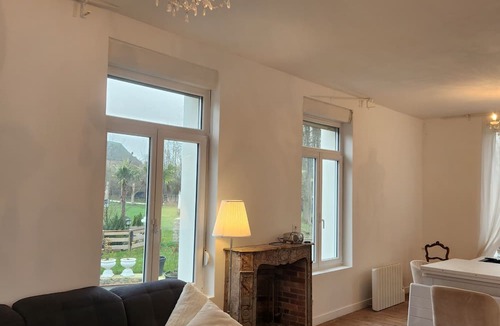 Feignies House | Châteaux d hot