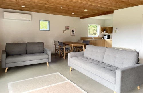 Springfield Cabin | Sunrise Mountain View Cabin