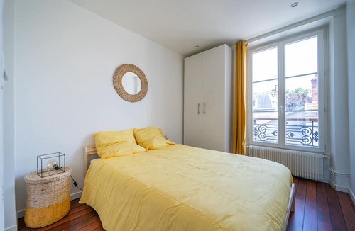 Bourg-la-Reine Apartment | Vrbo Property