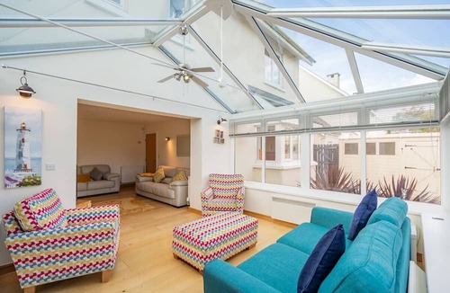 Crynant House | Pentre Nicklaus by MT Property