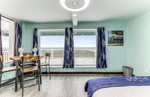 Shibui Sands Apartment | Waves At Your Doorstep