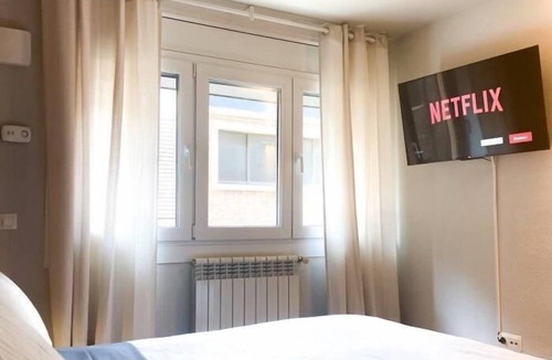Andorra la Vella Apartment | Unbeatably central! 6Pax+PK