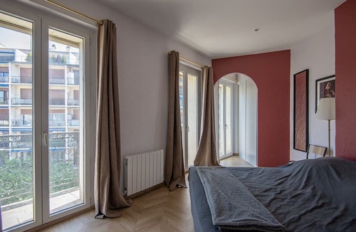 La Castellane Apartment | Apartment in the center of Marseille