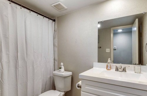 Terrell Condo | Cozy vibe condo. 2-bedroom, 2 full-bathroom with patio off the master & dining.