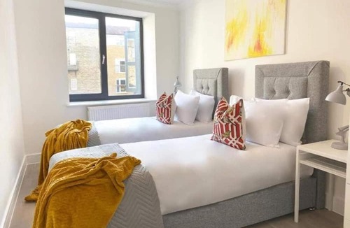 Rochester East Ward Apartment | Lavish Rochester Apartment 2