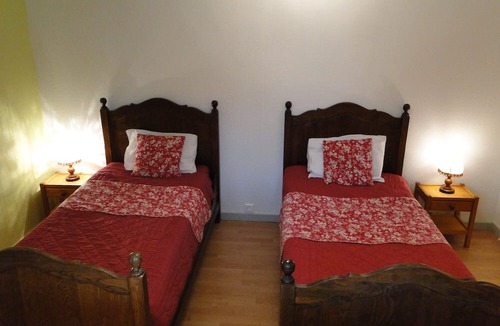Foncine-le-Haut Apartment | Gîte 1804 montagnes du jura avec spa et sauna 3*