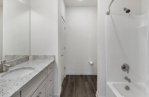 Fort Worth Apartment | Modern Apartment in Prime Location (ID1401X785)