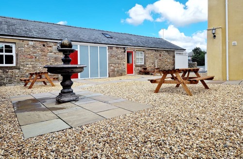 Knott End-on-Sea House | The Hamilton Luxury Lets - Holly barn