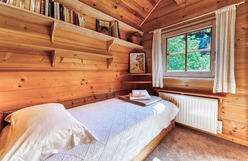 Les Tines Cabin | Mazot Mer de Glace Cosy Cabin