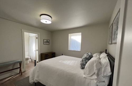 Eugene Apartment | Luxury Campus Suite 3 Bed 2 Bath