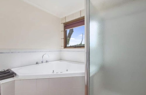 Hordern Vale Cabin | Stone Cottage