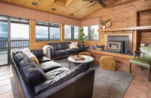 Idyllwild House | Deer Haven Lodge w/ Sunset Views