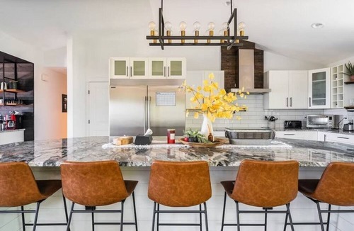 West Lake Stevens House | Sunnyside Sanctuary