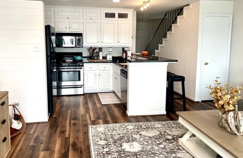 Seven Coves Condo | Cozy 2 story lake retreat w/ lake views 2/2. Relax, unwind or cast your line.