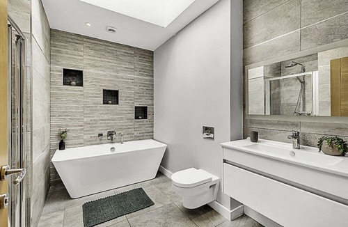 Syon Apartment | Beautiful Abode In Brentford