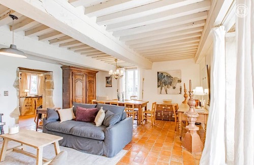 Saint-Julien-de-Civry House | Vrbo Property