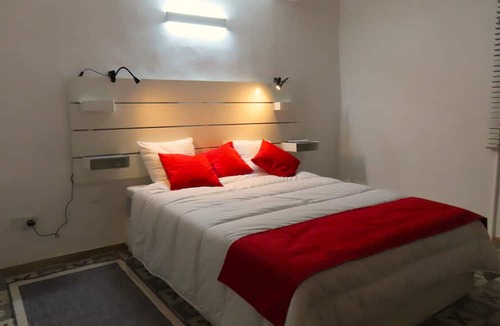 Faugeres House | Ancienne Vigneronne , Récemment Renovée, Pouvant Accueillir 11 Personnes