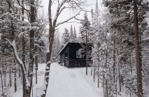 Morin Heights Villa | Le Zen House 4 ︱Pool , Spa et Sauna,