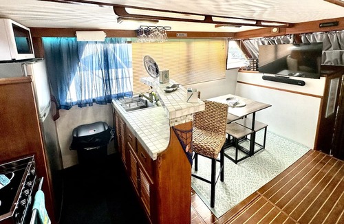 Key Largo Boat Rental | Lady Blue Yacht in FL KEYS