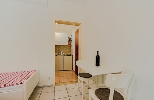 Viganj Apartment | Studio flat with terrace and sea view Viganj, Pelješac (AS-19391-b)