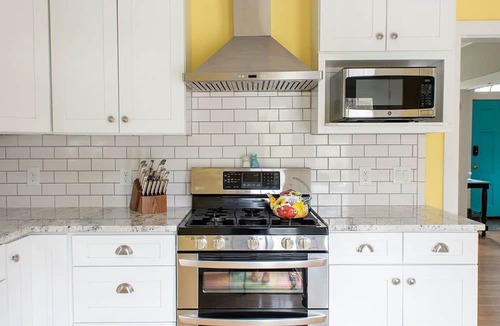 Yellow Springs House | TOP Yellow Springs BnB+ Pet Friendly