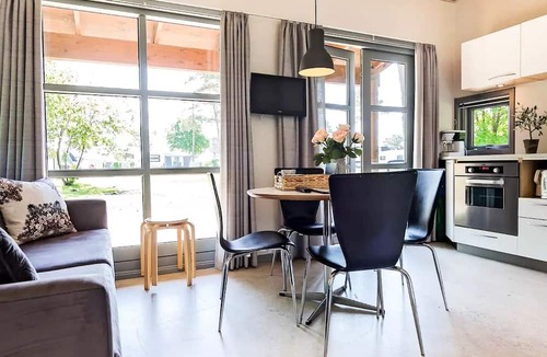 Faxe House | Larch cabin sleeps 5