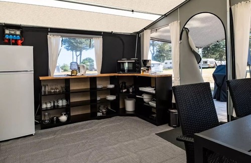Faxe House | Glamping Tent with Spa 4 people