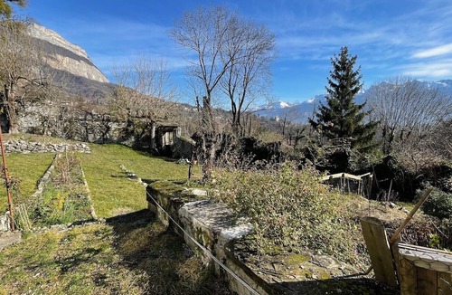 La Tronche Apartment | Studio, panoramic Belledonne view, large quiet garden - La Tronche/Grenoble