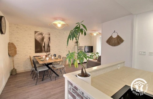 Langueux House | Le Monjoie - LANGUEUX