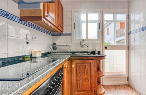 Oliva Apartment | Apartment “Brooklyn 1” with Wi-Fi, 1 Minute from the Beach