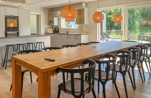 Sillerslev House | Pet friendly home in øster assels with sauna