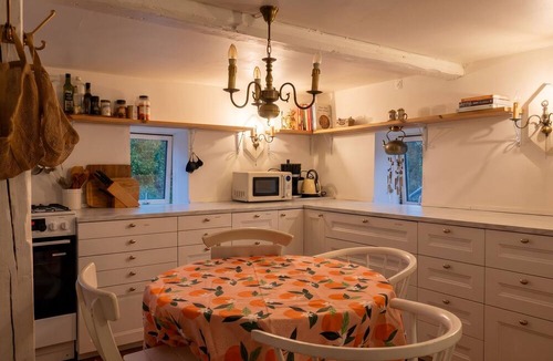 Soeby House | Wedding Diaries - The Hobbit Kitchen & Loft