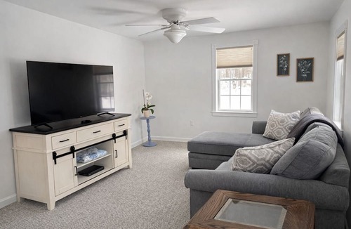 Westford Apartment | Cozy 1-bedroom apartment in beautiful Westford